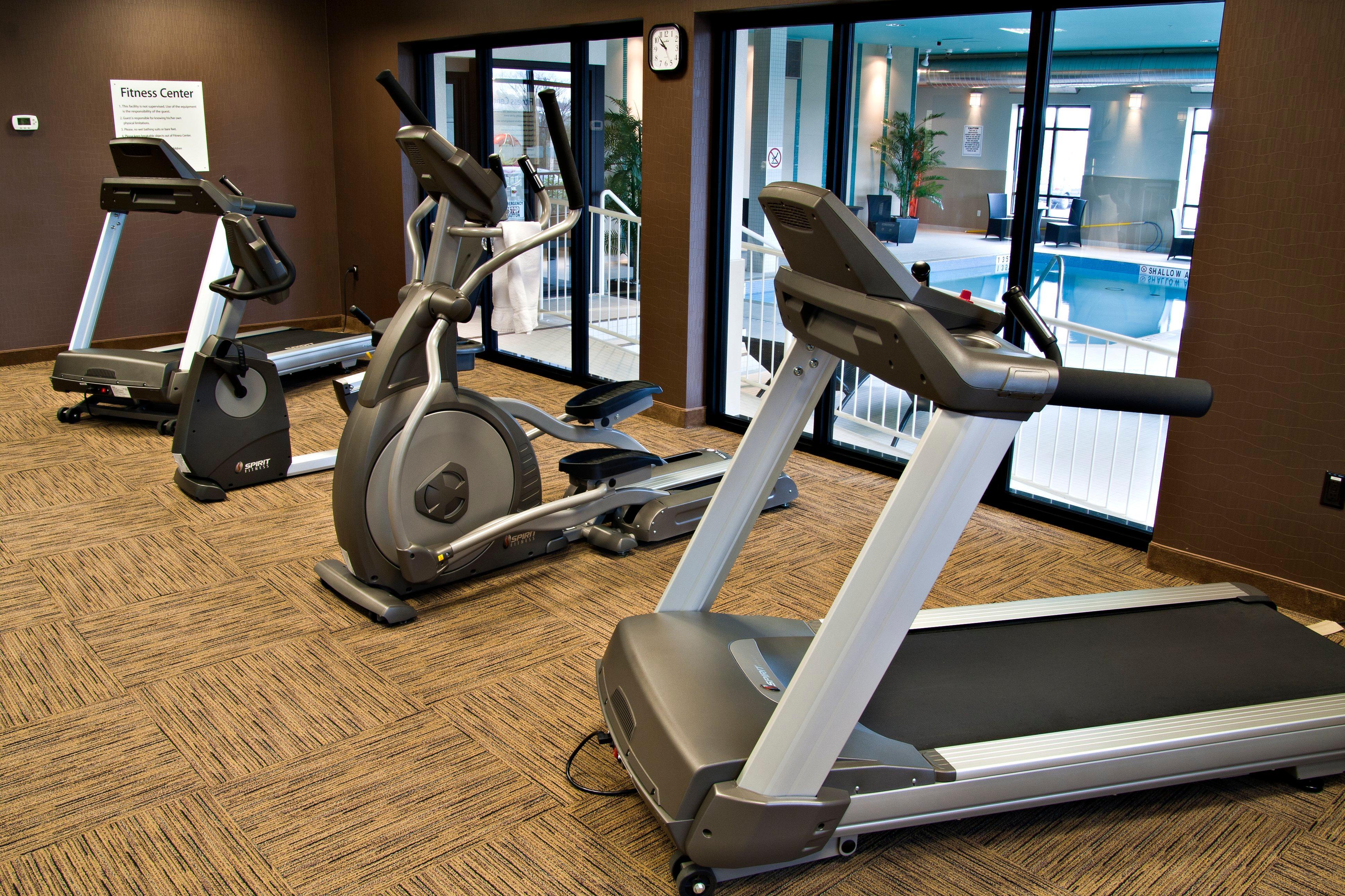Holiday Inn Express Pembroke By Ihg Luaran gambar