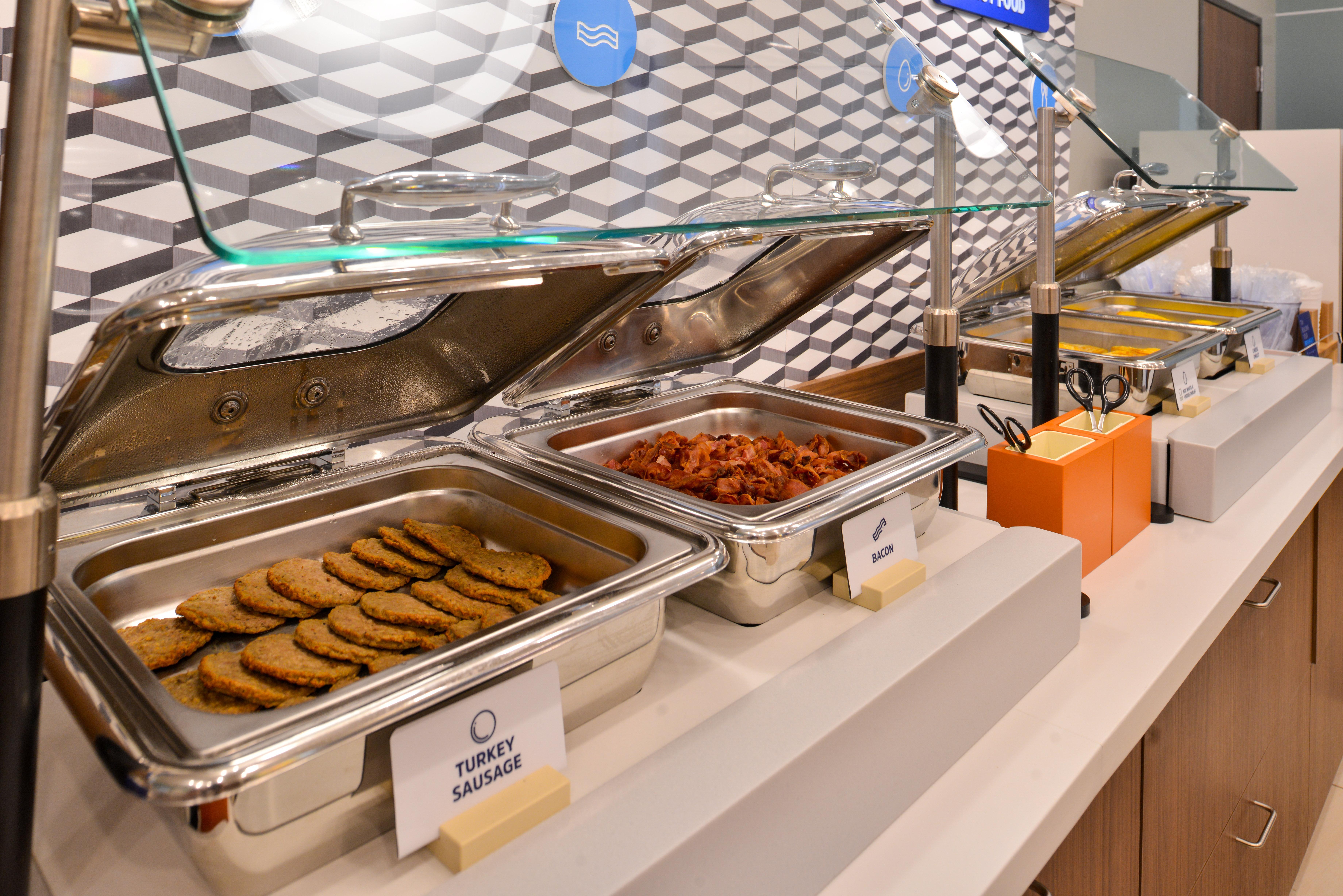 Holiday Inn Express Pembroke By Ihg Luaran gambar